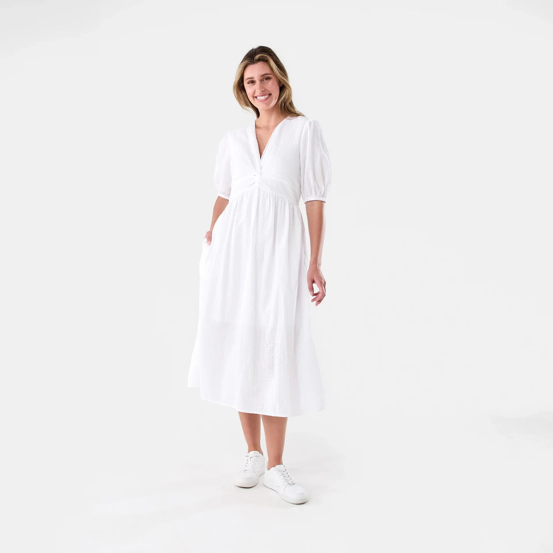 Short Sleeve Twist Front Seersucker Midi Dress