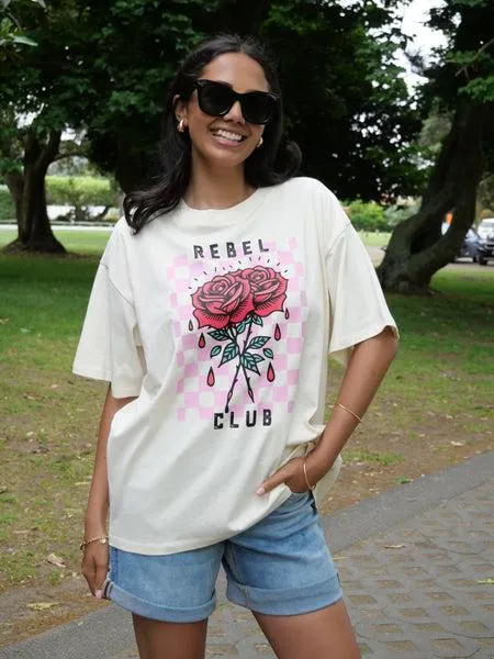 Rebel Club Bleeding Rose Tee Vanilla