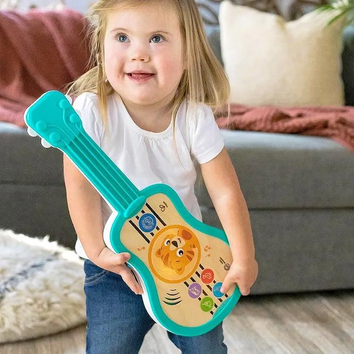 Baby Einstein/Hape Sing & Strum Ukulele