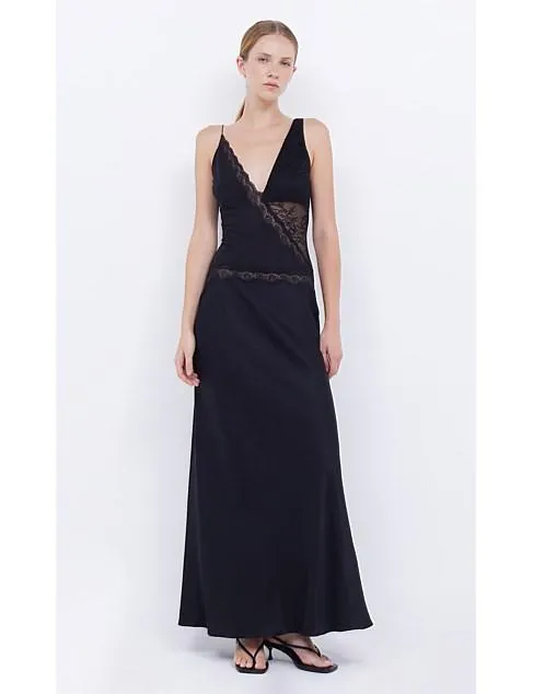 ABRIELLE LACE MAXI DRESS
