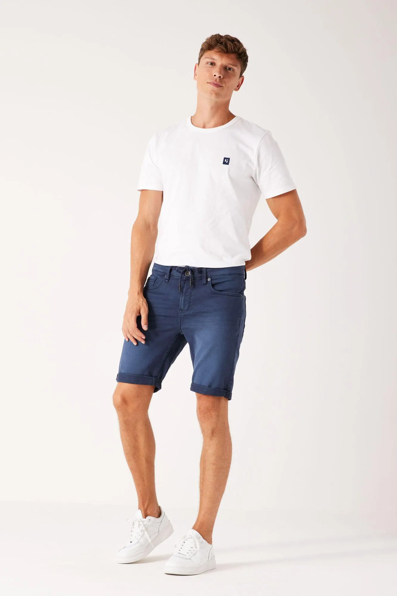 Mens Savio Short | Dark Moon