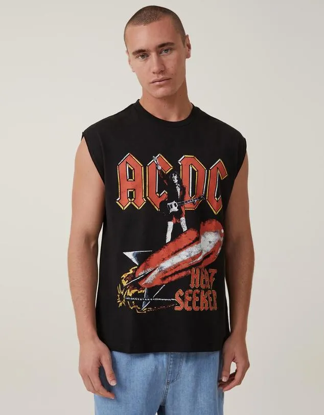 Oversized License Muscle