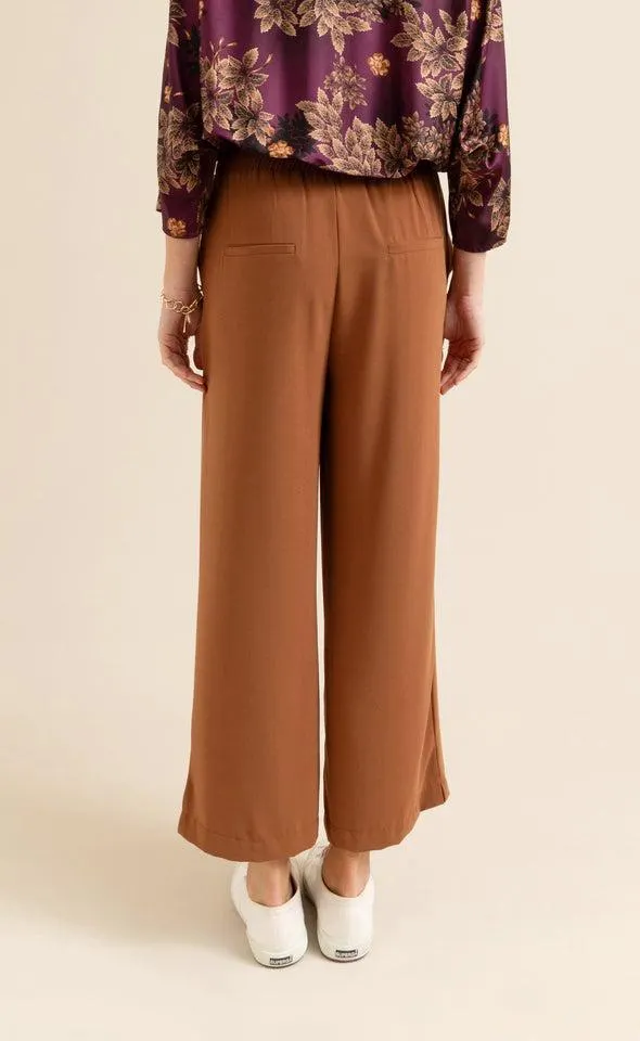Cropped Wide Leg Pant