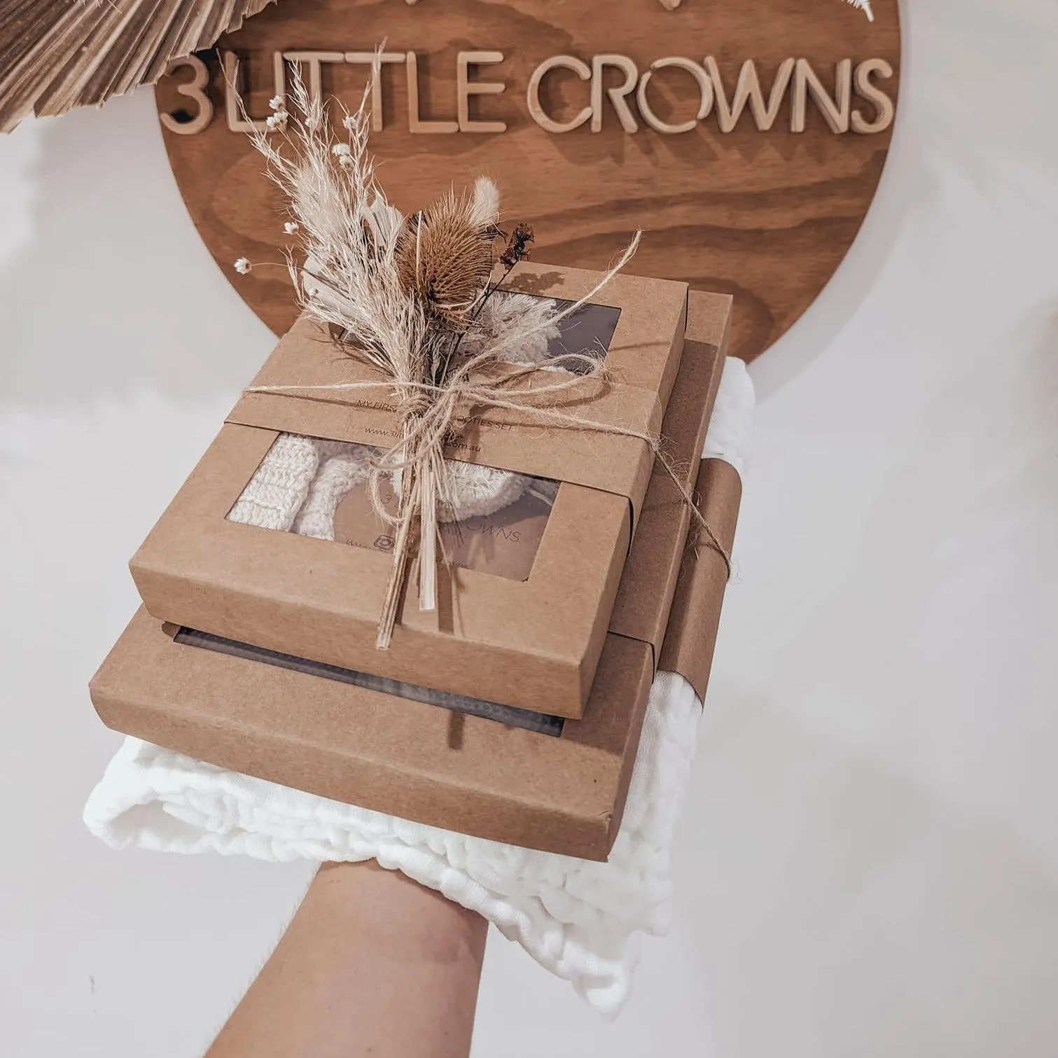 Gift Pack - Beanie & Booties