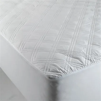 Fitted Diamond Cotton Protector