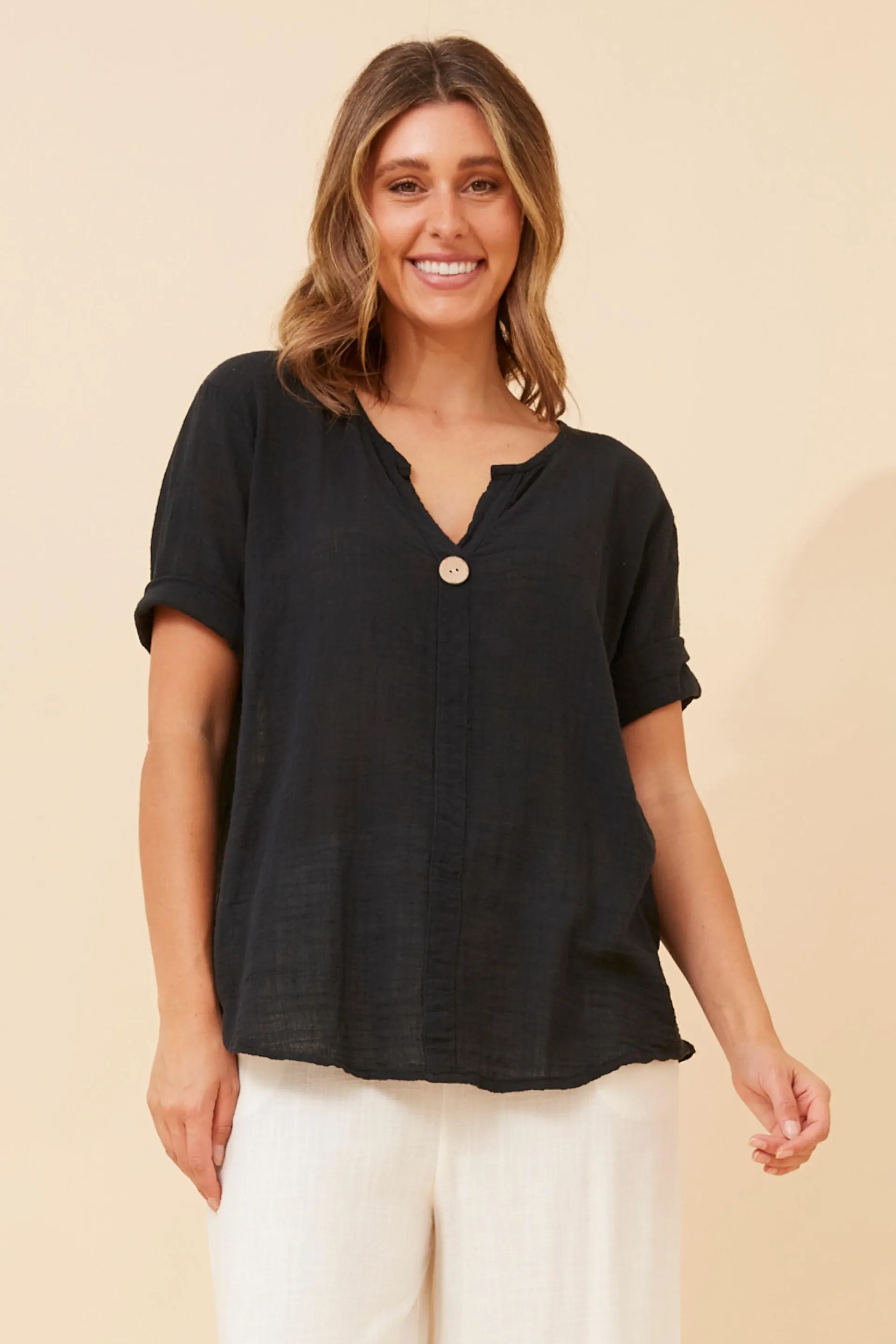 DONILA STATEMENT BUTTON TOP