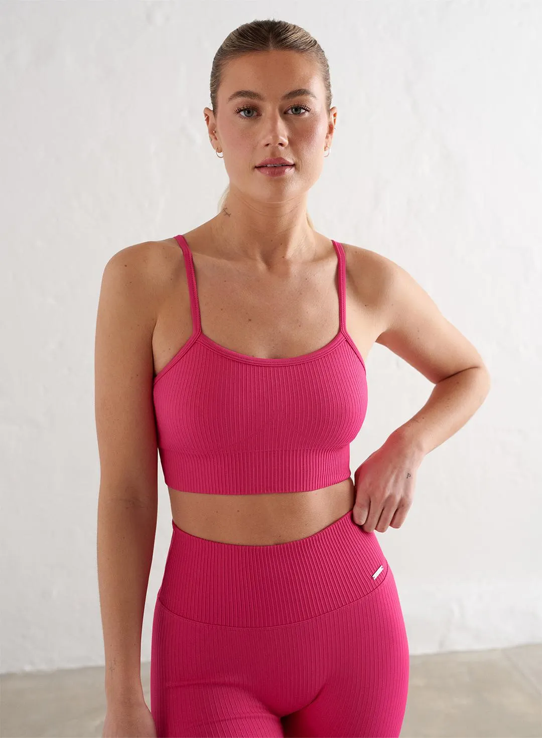 SUGAR RUSH RIBBED SEAMLESS STRAP BRA