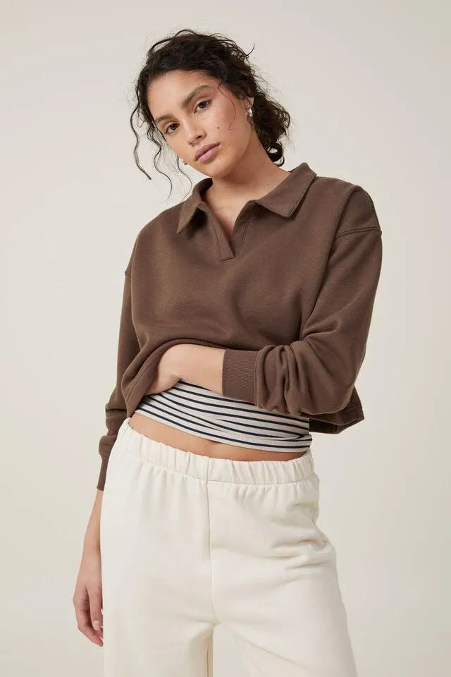 Classic Fleece Collared Sweatshirt