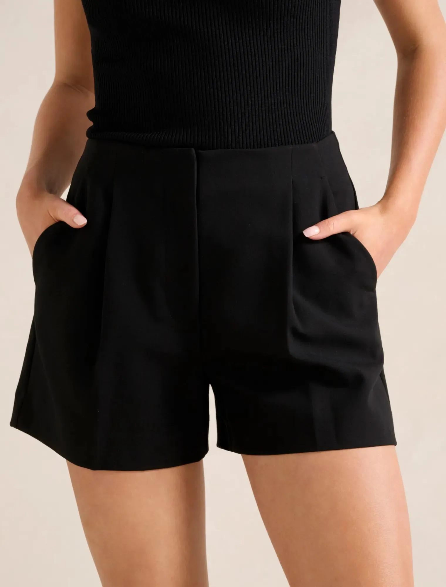 Winslet Tailored Shorts