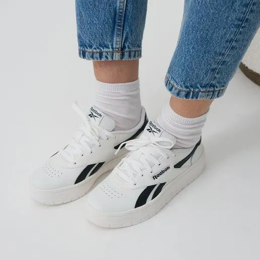 Number One Shoes + Hannahs 2024