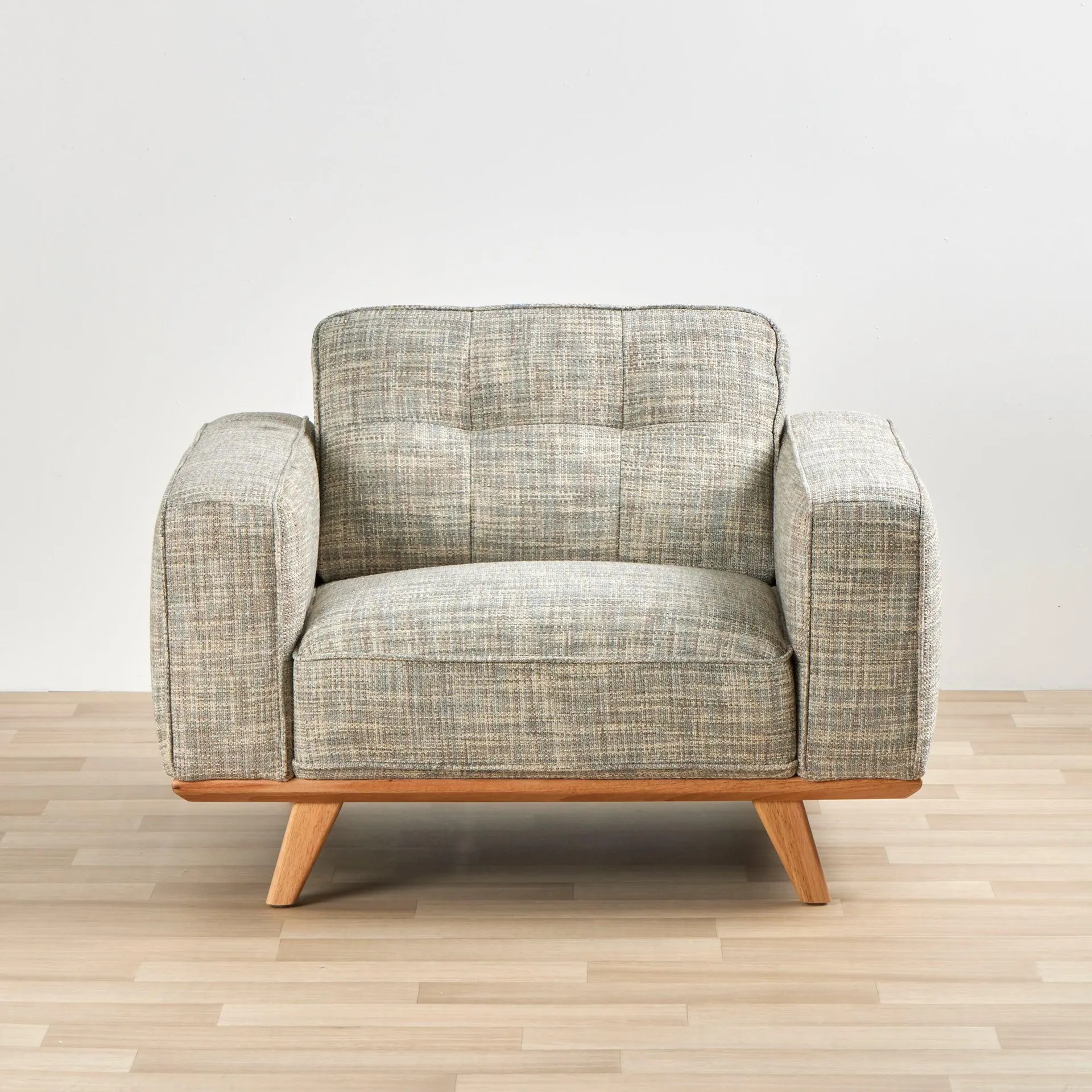 Lloyd Armchair - Maize