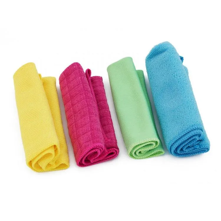 30x30cm Microfibre Cloths 4 Pack Assorted