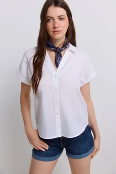 Blusa cuello solapa