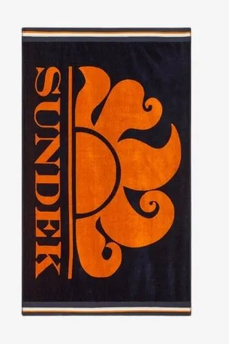 Classic Logo Towel 00724