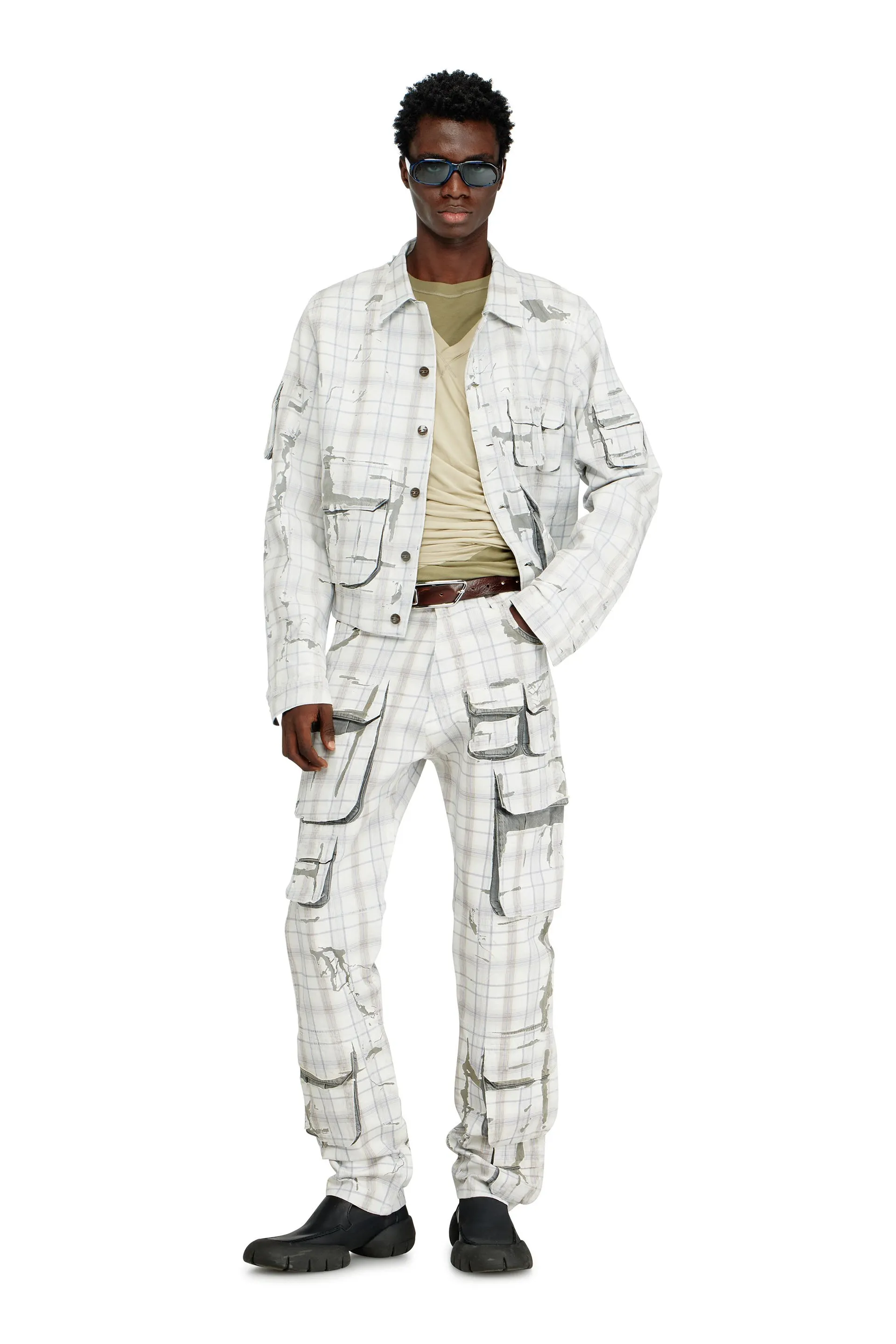 Denim jacket with peel-off effect