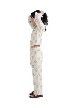 Blusa escote lazos