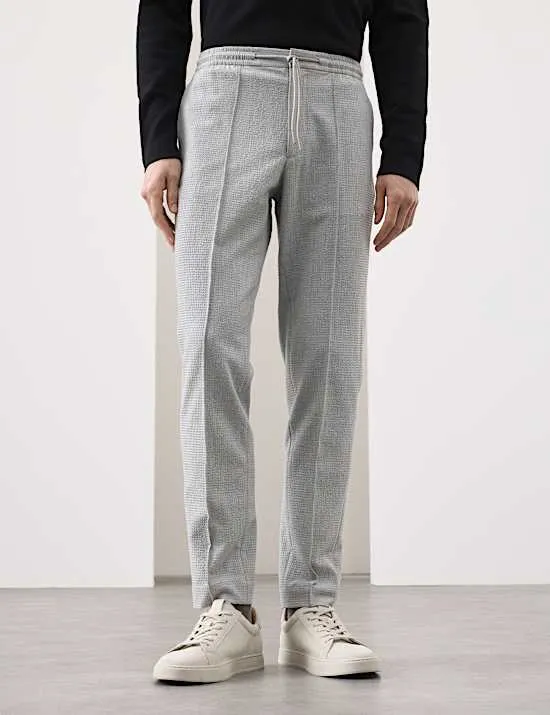 Tapered Fit Seersucker Joggers