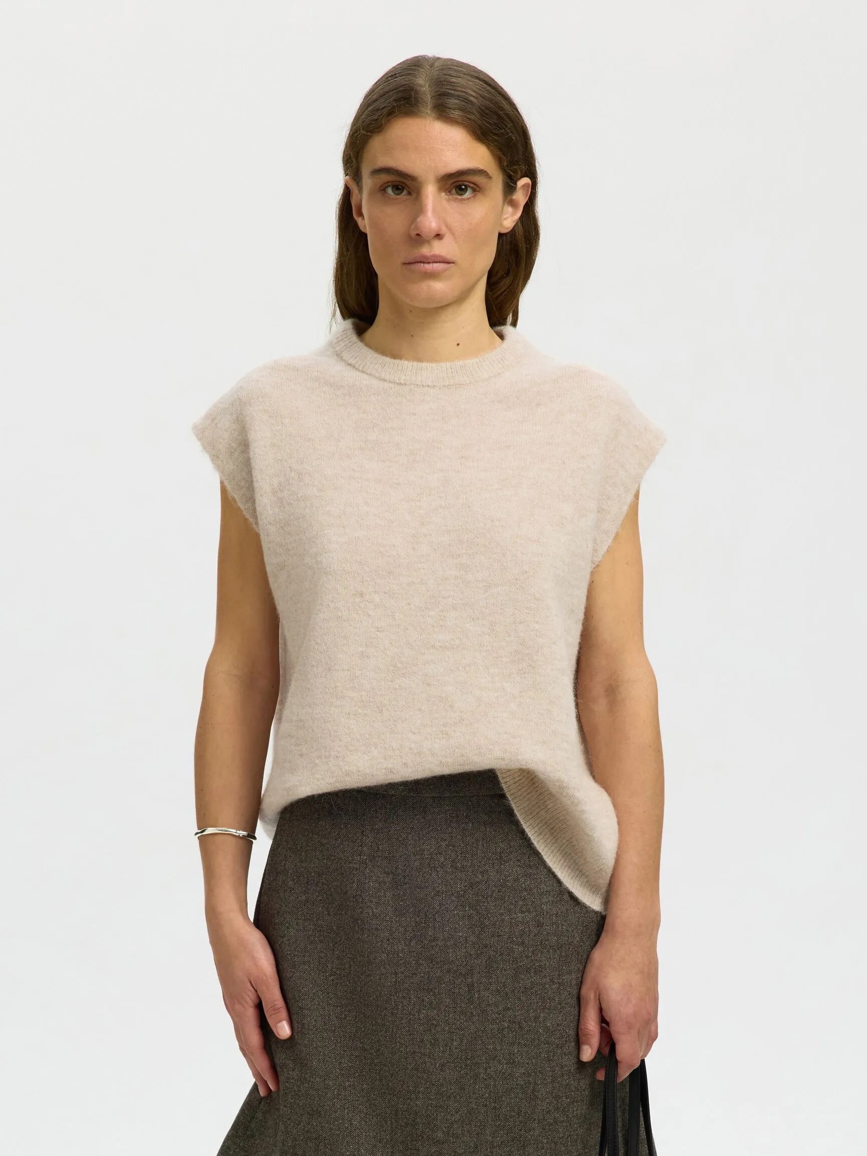 ULLBLANDING STRIKKET VEST