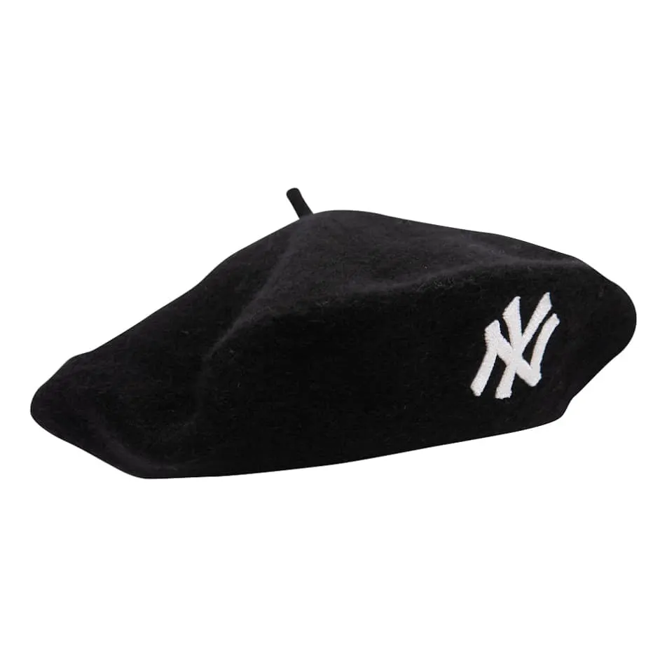 New Era NY Yankees wool beret in black