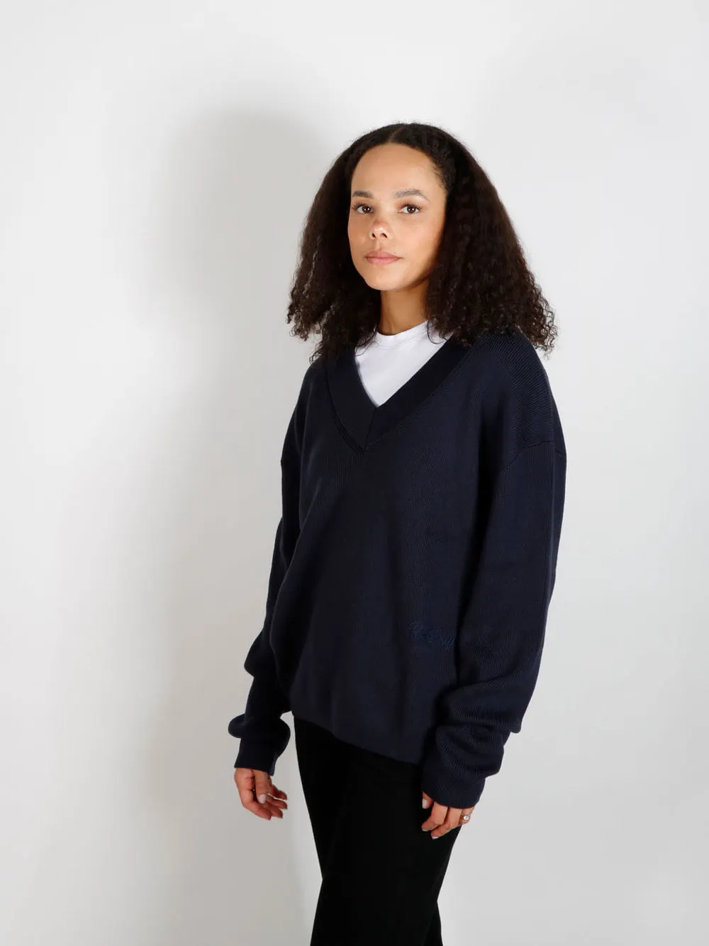 CLAUDE V NECK