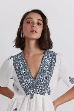 Vestido estampado cenefa