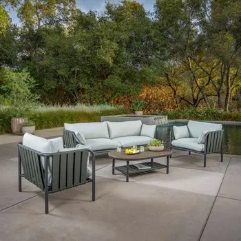 SunVilla Hagen 4-piece Outdoor Patio Seating Set