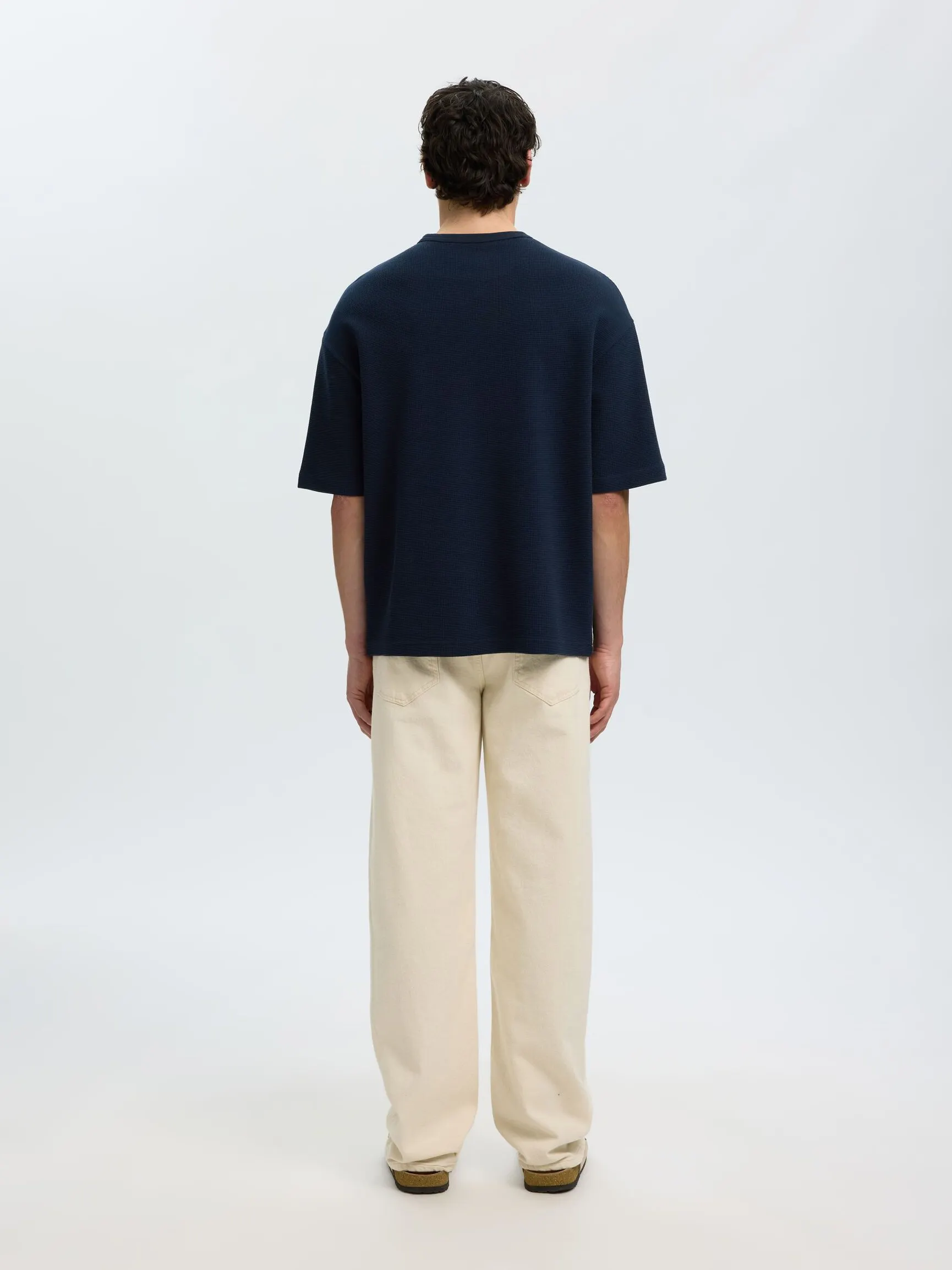 RELAXED FIT T-SKJORTE