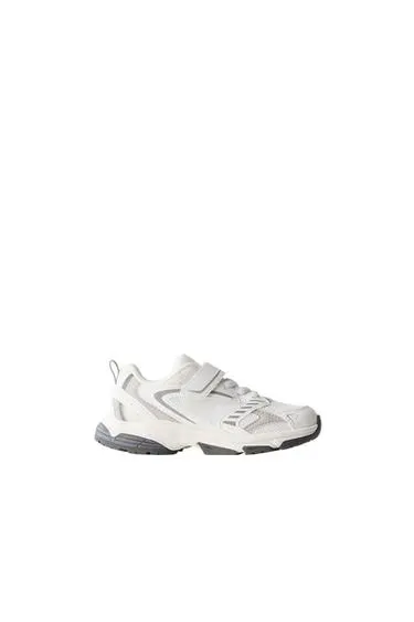 CONTRAST TRAINERS