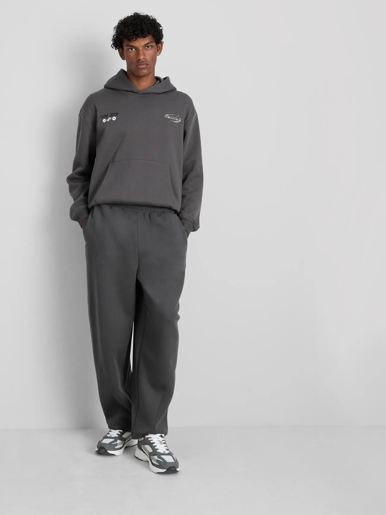 Bas de jogging ballon en coton majoritaire