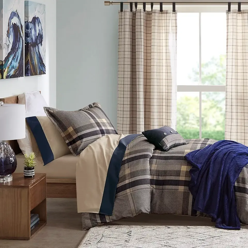 Intelligent Design Robbie 7-Piece Twin XL Comforter Set – Lightweight All-Season Plaid Bedding, Navy/Tan, Cozy Bed-in-a-Bag with Matching Shams & Decorative Pillow, Modern Casual Style