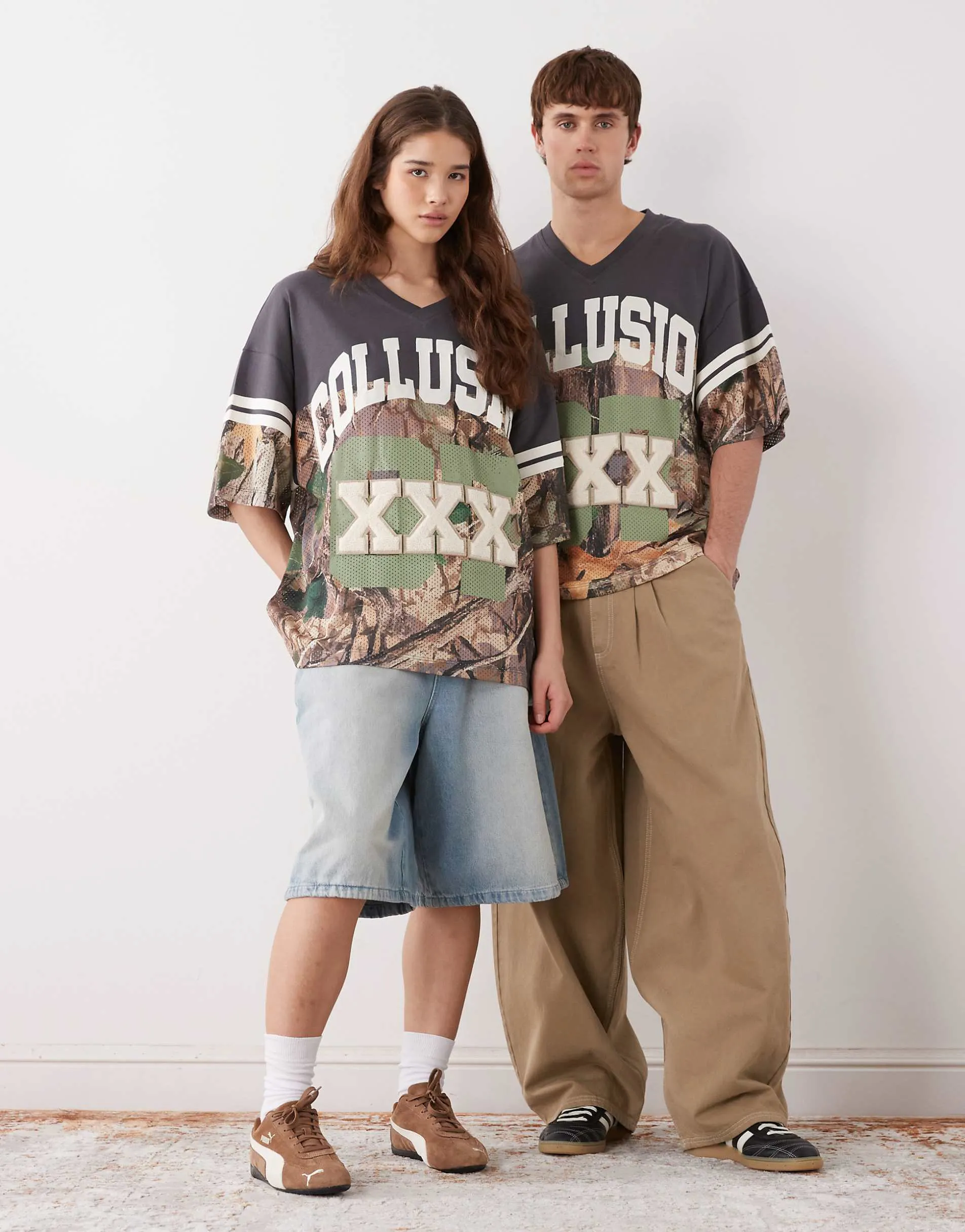COLLUSION Unisex camo sports jersey oversized