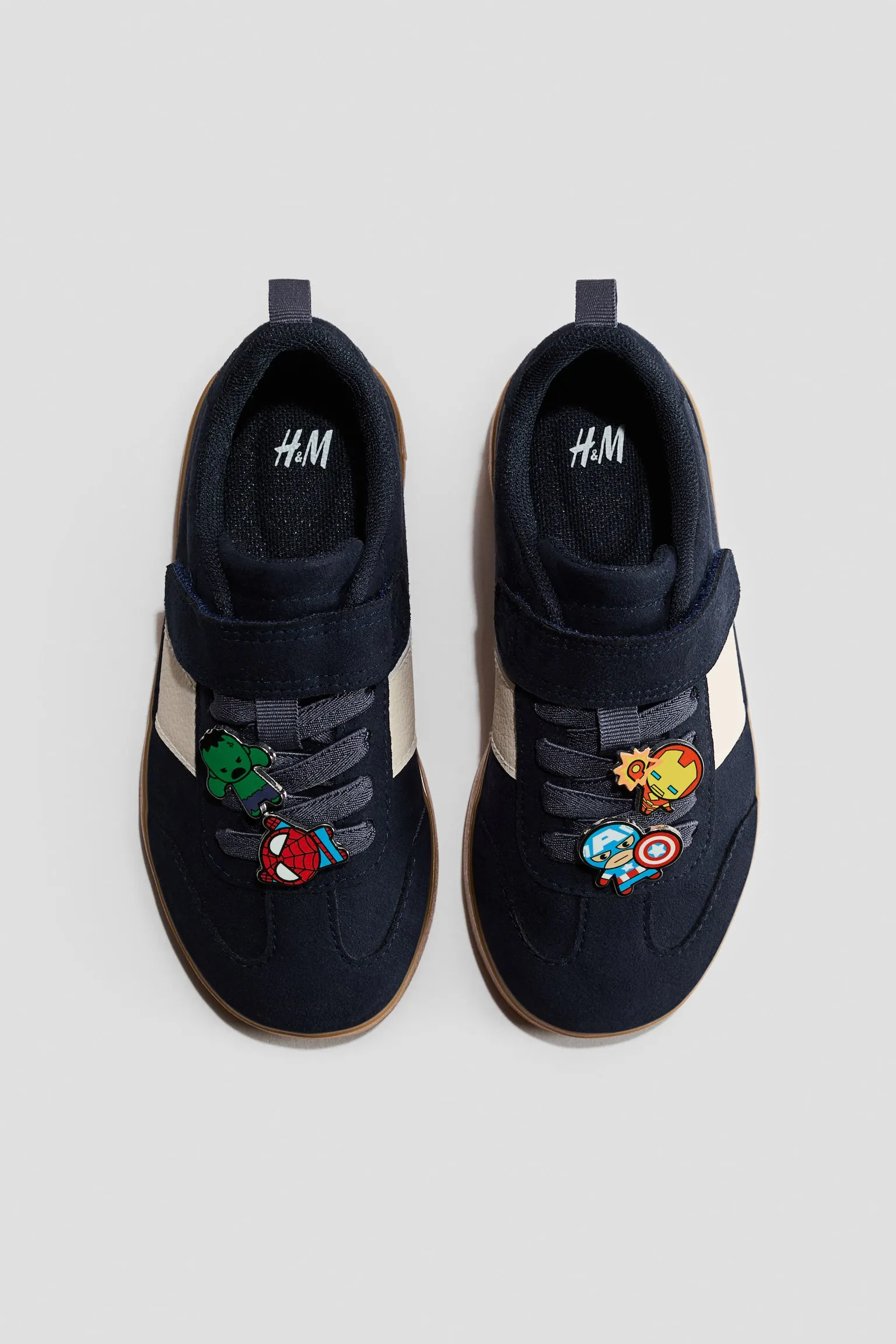 Tenis con aplicaciones