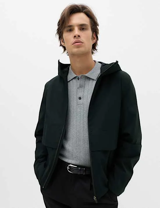 Leichte, wasserfeste Jacke mit Kapuze