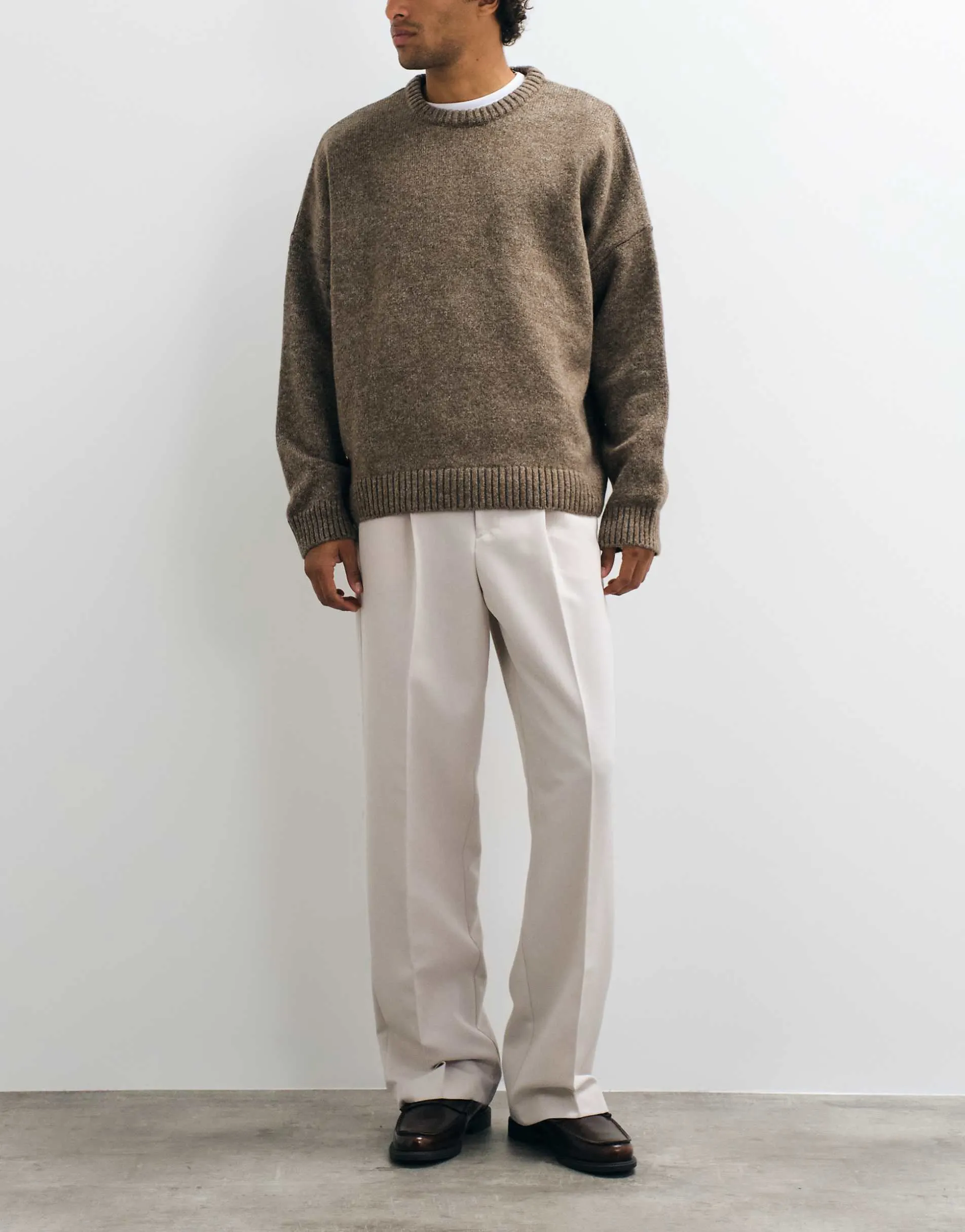 ASOS DESIGN tailored pleated wide leg trousers in ecru