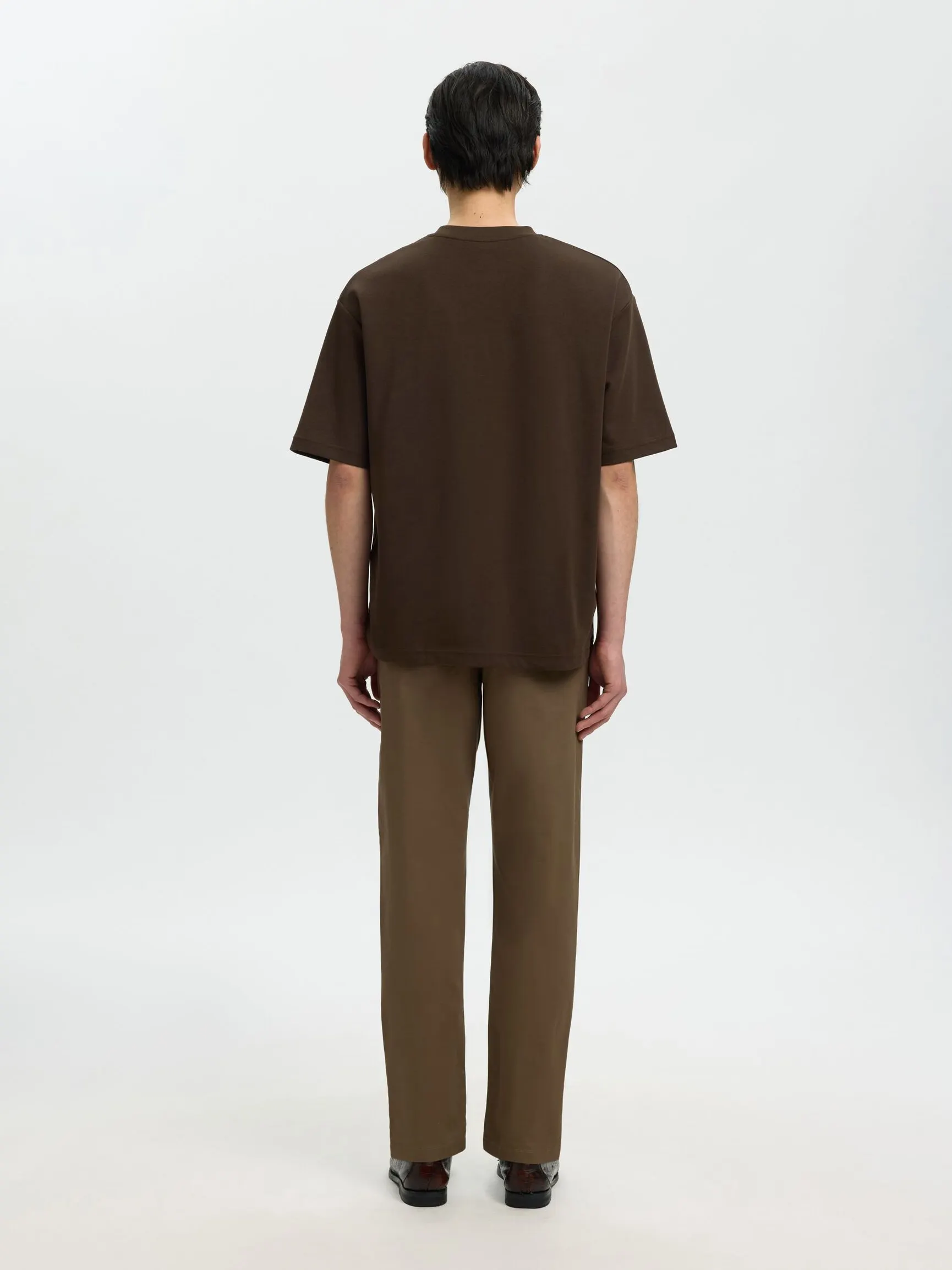 LOOSE FIT T-SKJORTE