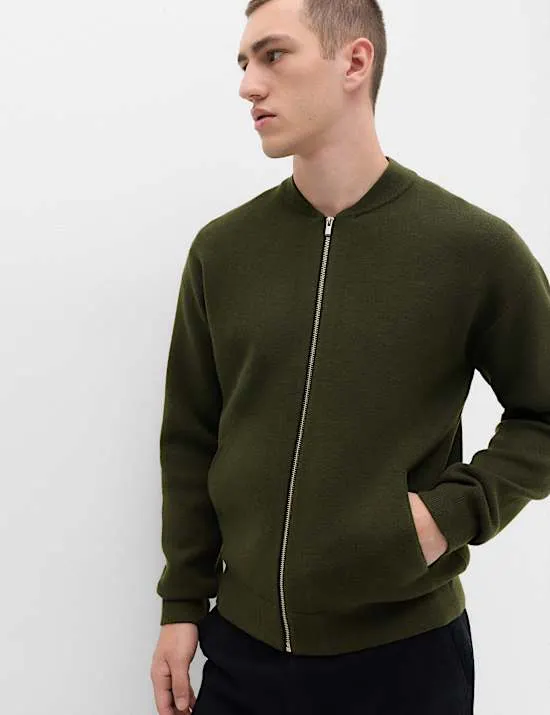 Elegante Strick-Bomberjacke aus Luftgarn