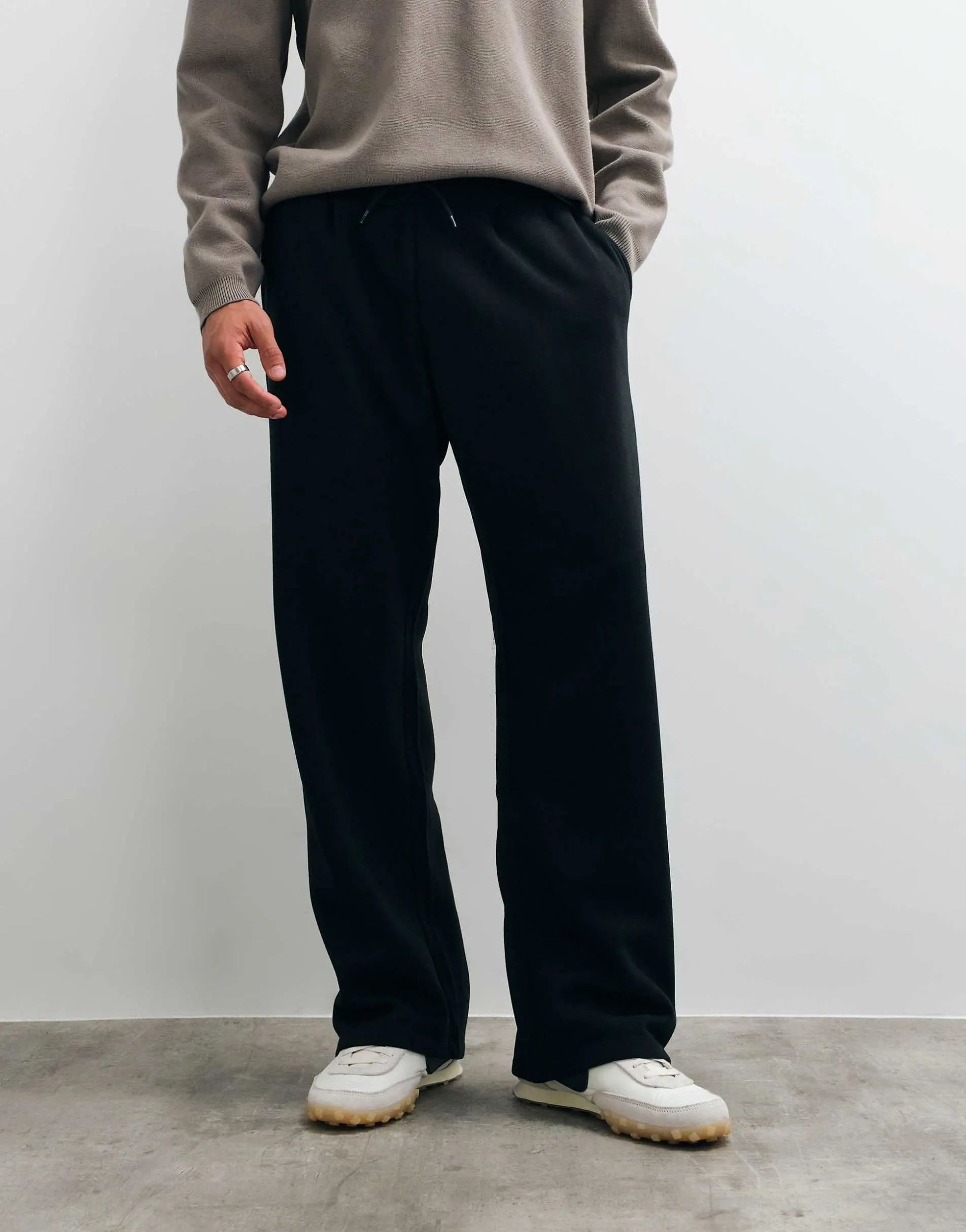 Jack & Jones lounge sweatpants in black
