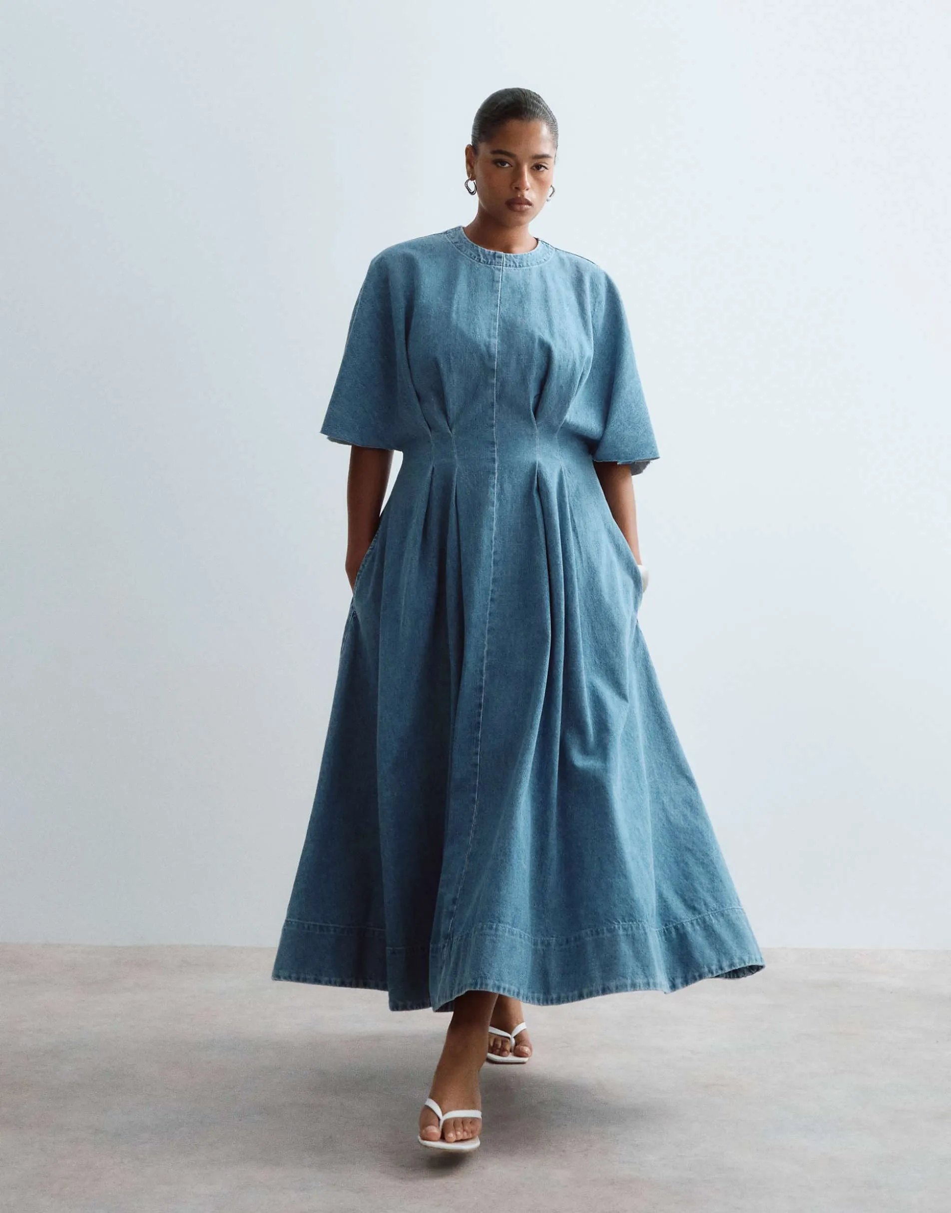 ARRANGE Curve cinched waist denim midi dress in mid wash blue