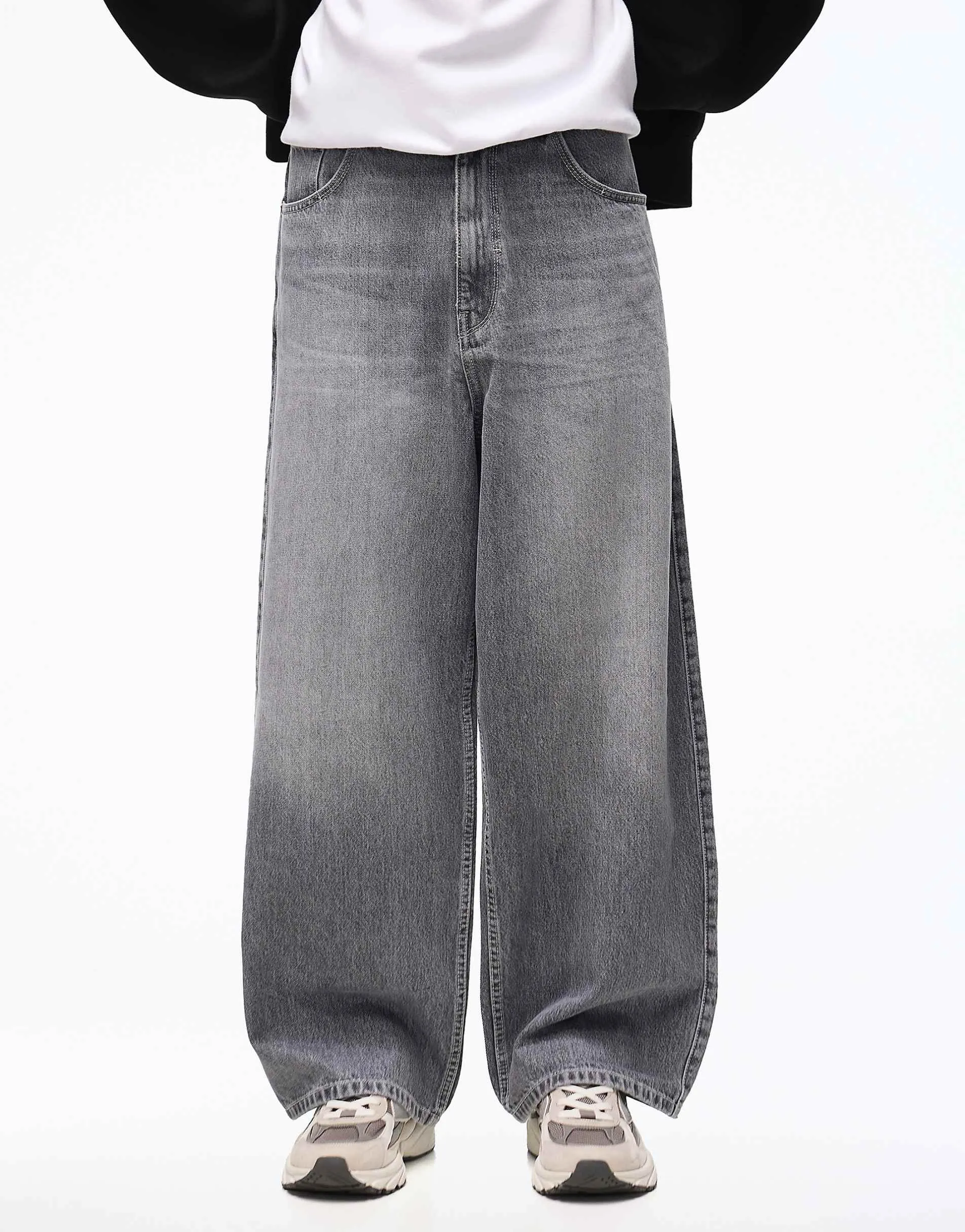 Bershka Super baggy jeans in light grey