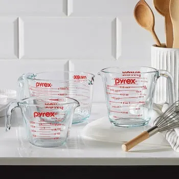 Pyrex 3-piece Measuring Cup Set