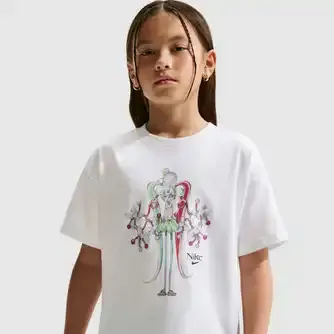 Nike Girls Sportswear Tshirt