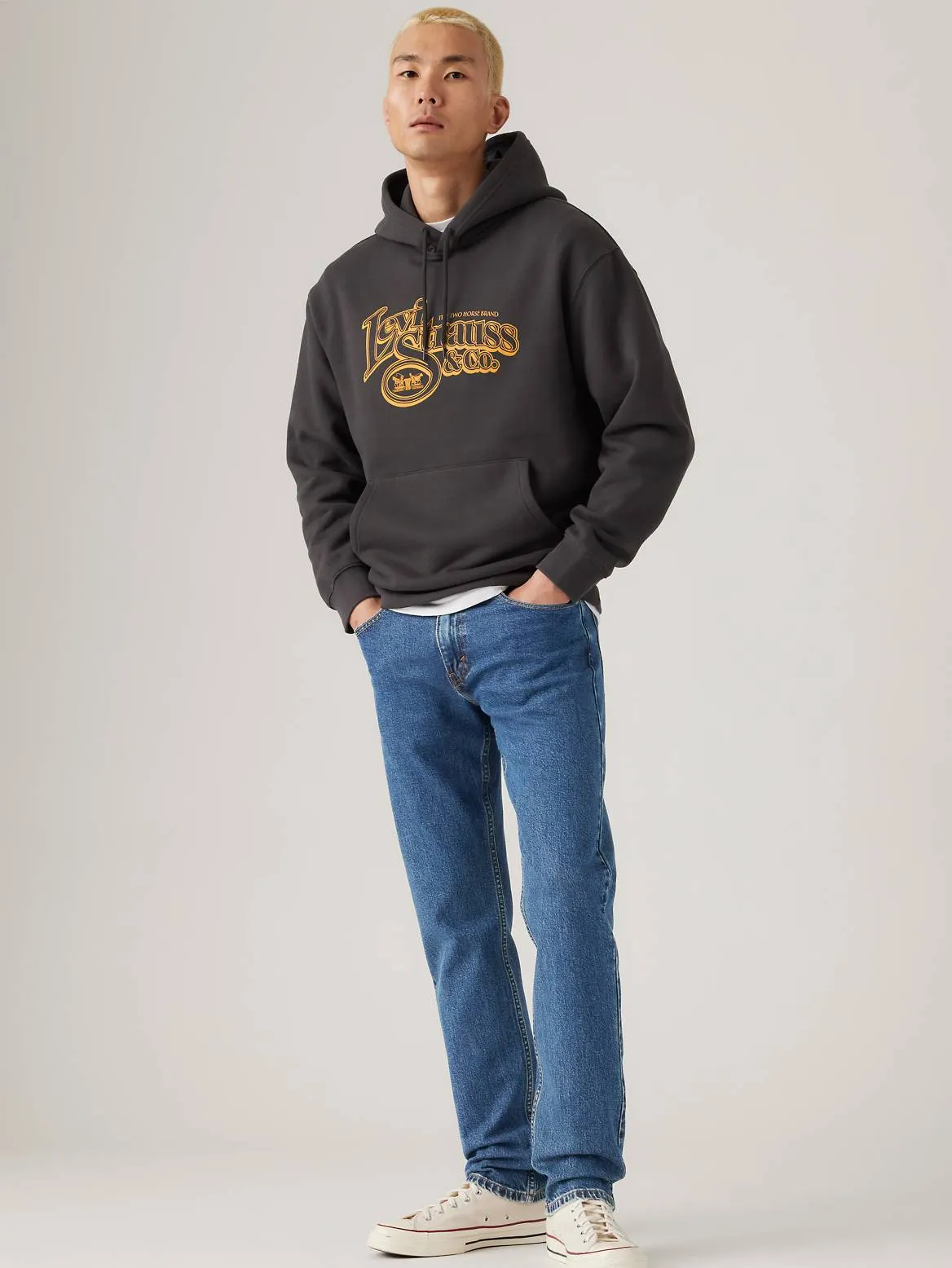 502™ Taper Jeans