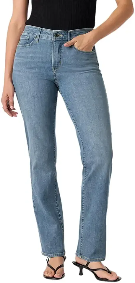Womens Curvy Straight Jean