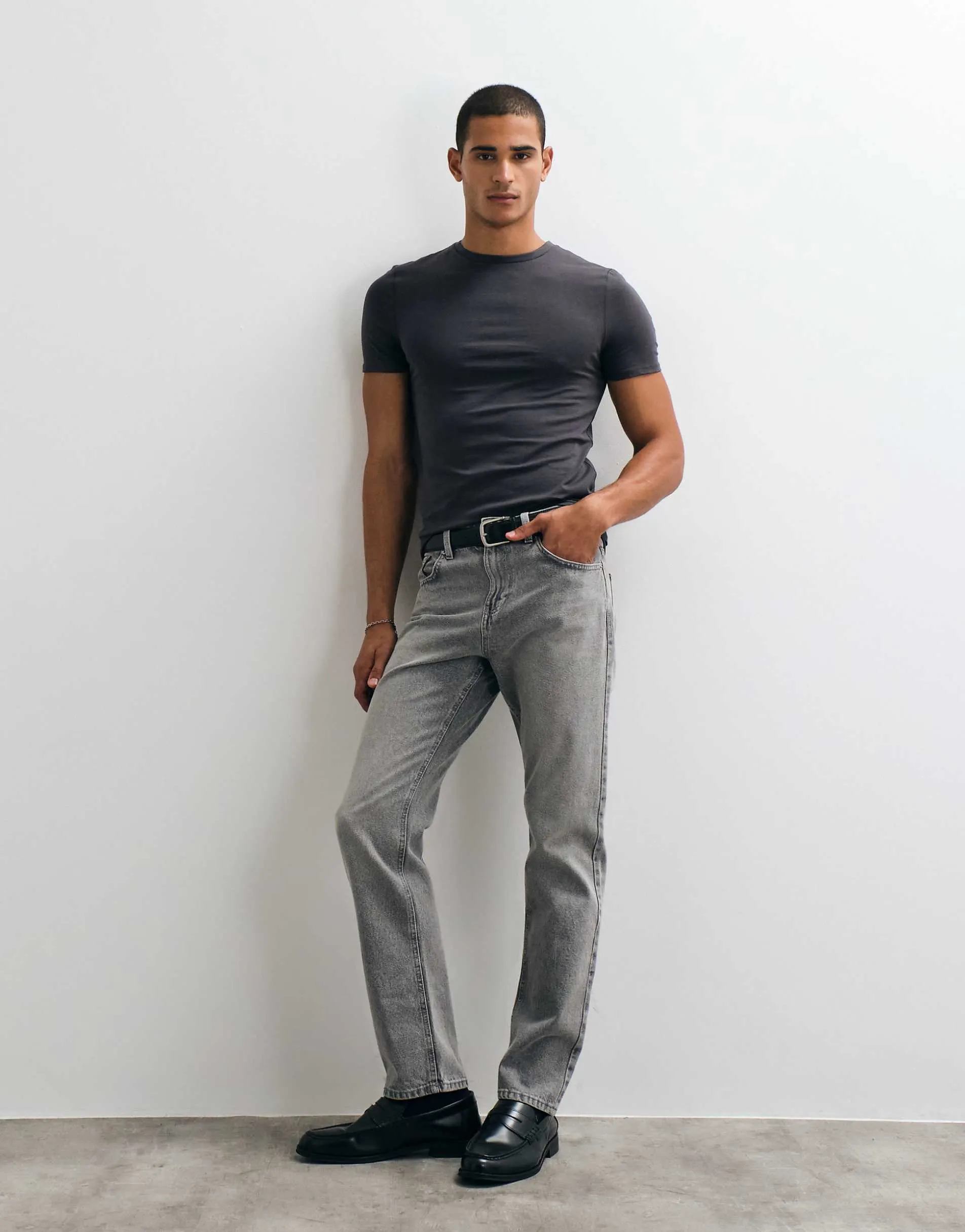 ASOS DESIGN Essentials muscle fit t-shirt in dark green