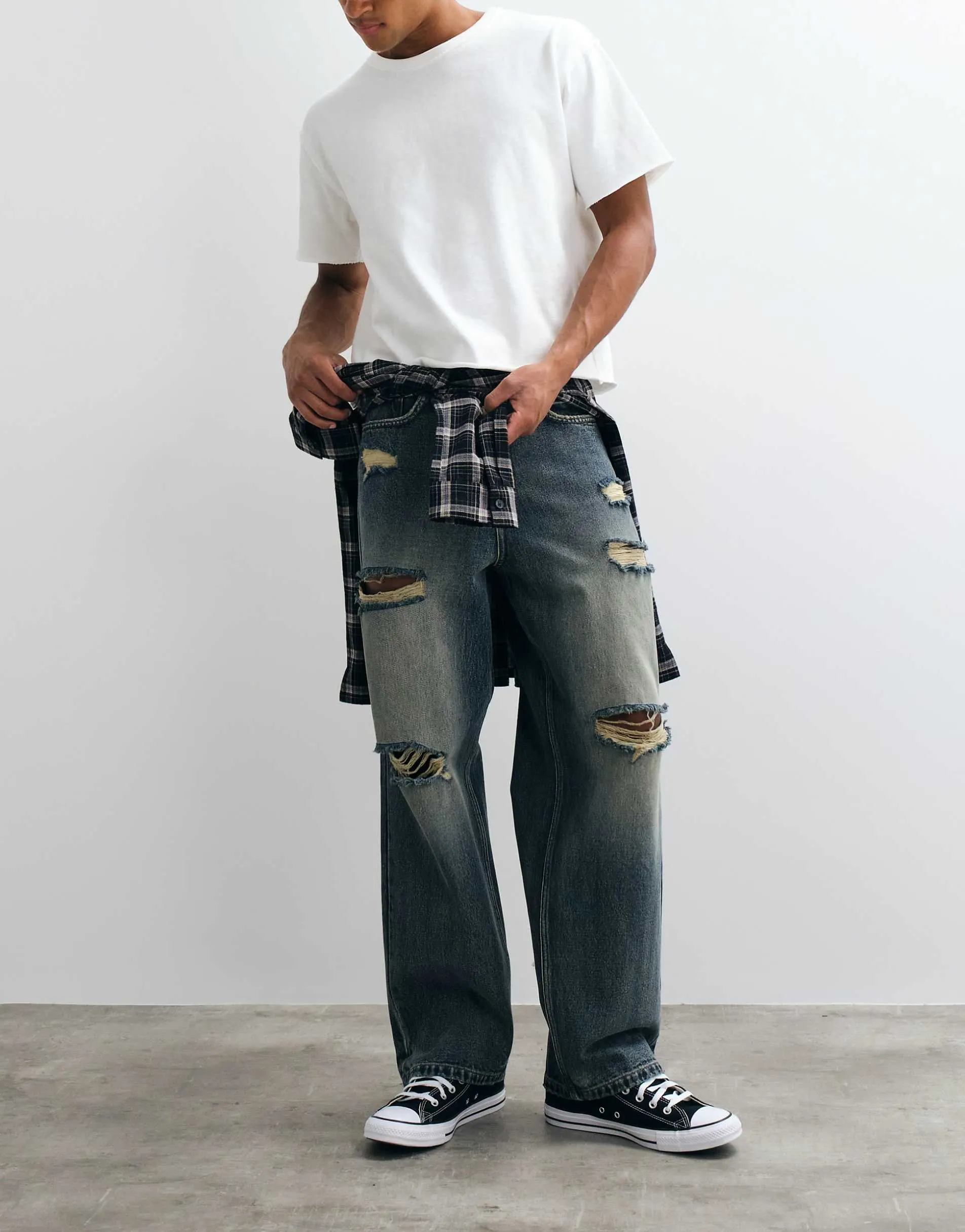 Redefined Rebel kingston distressed baggy jeans in dusty blue