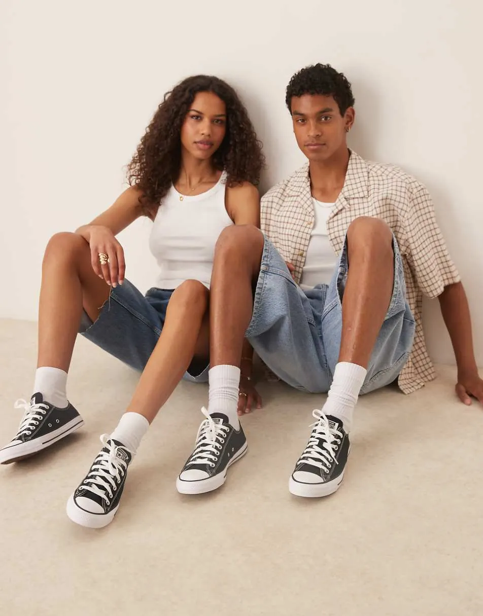 Converse Chuck Taylor All Star Ox trainers in black