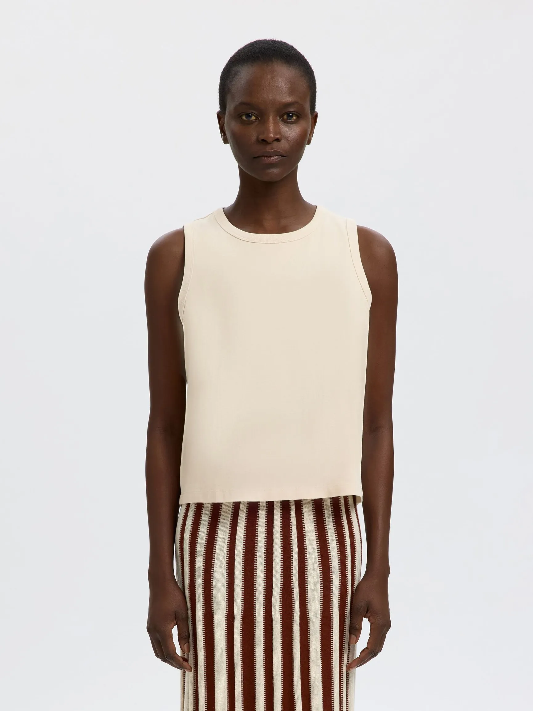 100 % BOMULL TANKTOP