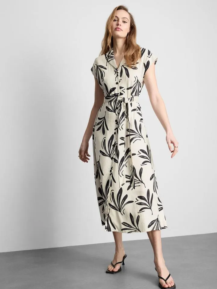 Robe chemise mi-longue à manches courtes