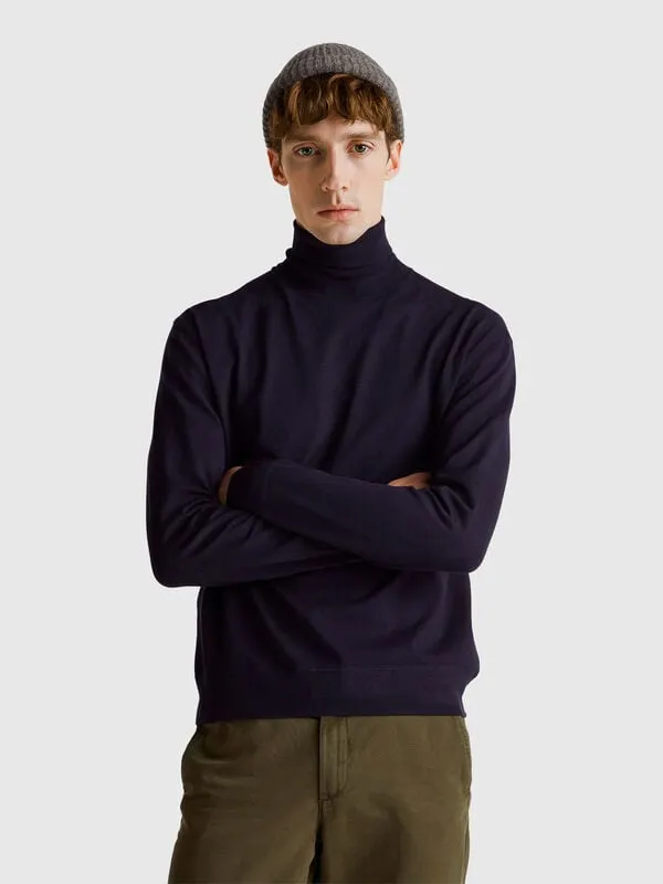 Turtleneck in viscose blend