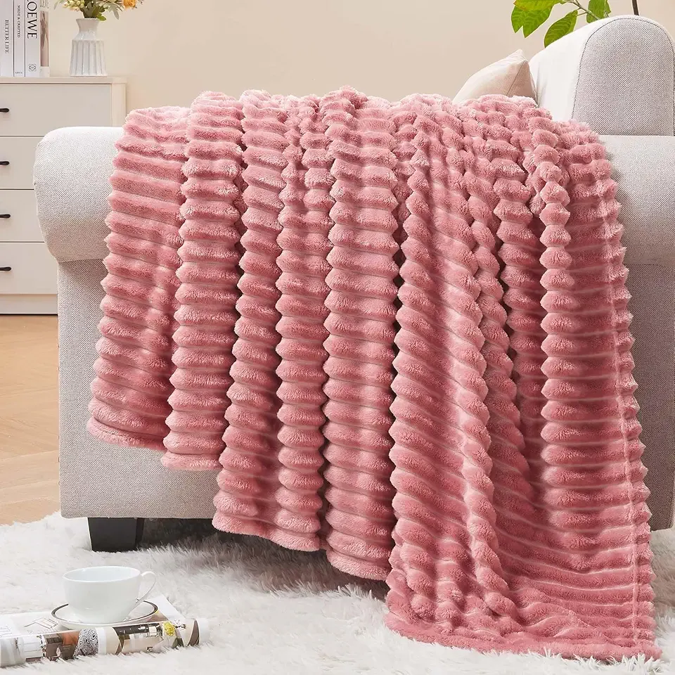 BEDELITE Fleece Throw Blanket for Couch – 3D Ribbed Jacquard Soft and Warm Decorative Fuzzy Blanket – Cozy, Fluffy, Plush Lightweight Pink Throw Blankets for Bed, Sofa, 50x60 inches